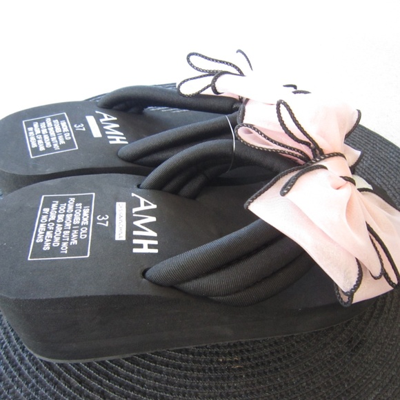 AMH Pink Bow Wedge Flip Flops NWT 7 - Picture 7 of 10